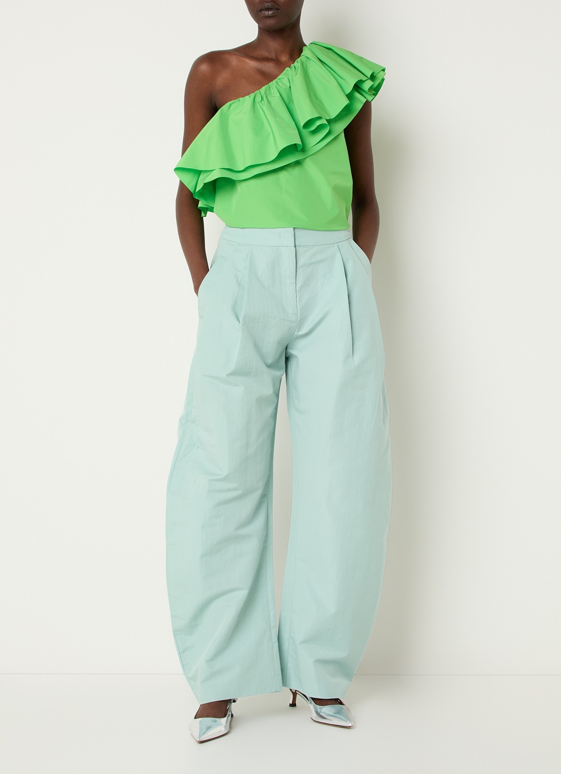 Essentiel Antwerp Jude high waist balloon fit broek met steekzakken - voorkant 2 aquablauw