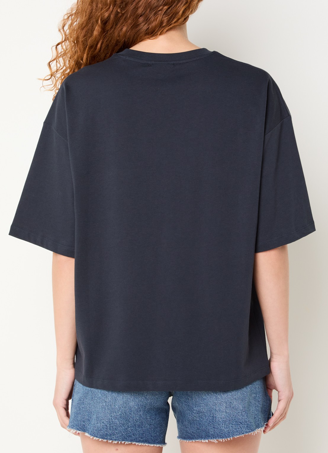 Essentiel Antwerp Junki T-shirt met strass en print - achterkant antraciet