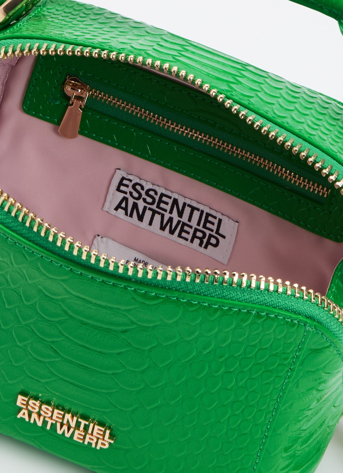 Essentiel Antwerp Jussi Mini handtas van leer met studs en afneembare schouderriem - detail 3 groen