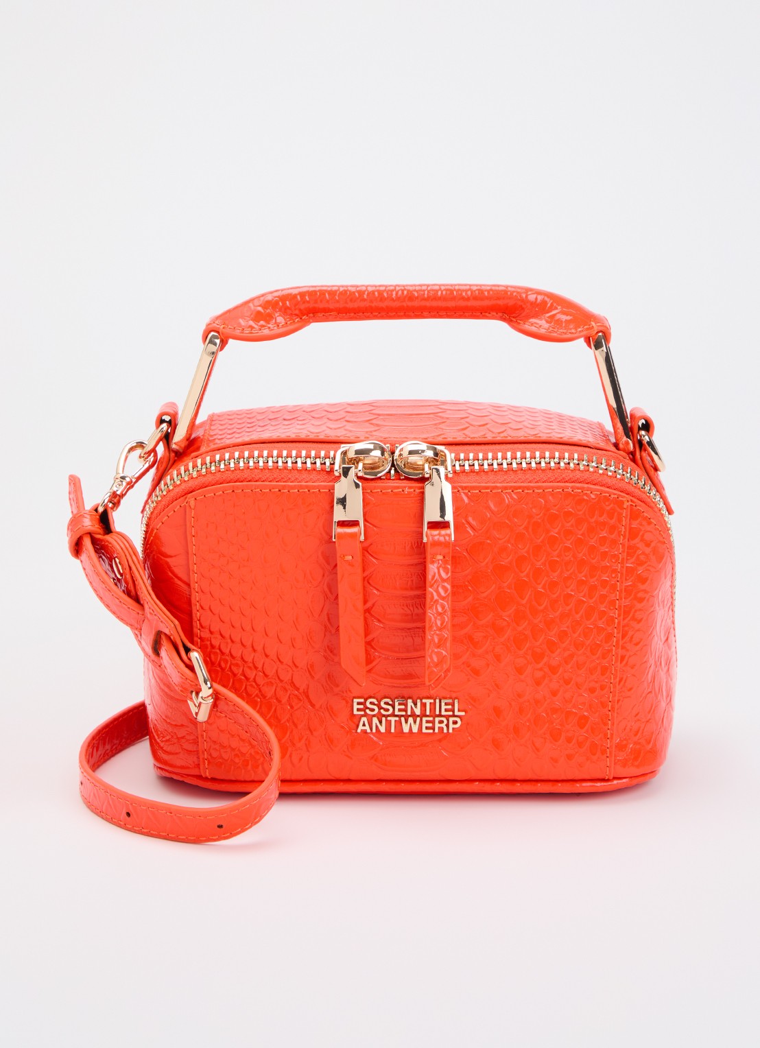 Essentiel Antwerp Jussi Mini handtas van leer met studs en afneembare schouderriem - voorkant 5 orange