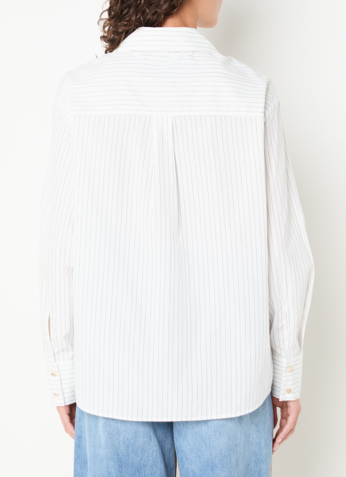 Essentiel Antwerp Kacao blouse met streepprint en logo - achterkant wit