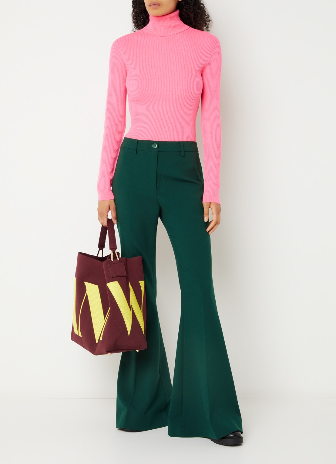 Essentiel Antwerp Konsiderate high waist flared fit broek - voorkant 2 groen