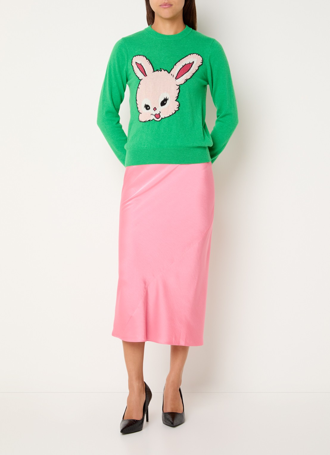 Essentiel Antwerp Krump midi rok van satijn - voorkant 3 roze