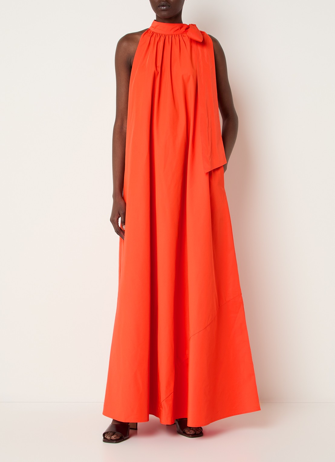 Essentiel Antwerp Maxi jurk met print - detail oranjerood