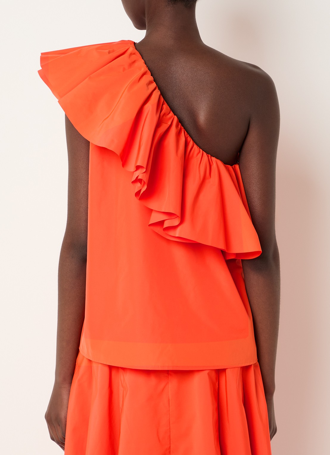 Essentiel Antwerp One shoulder top met volant - achterkant 2 oranjerood