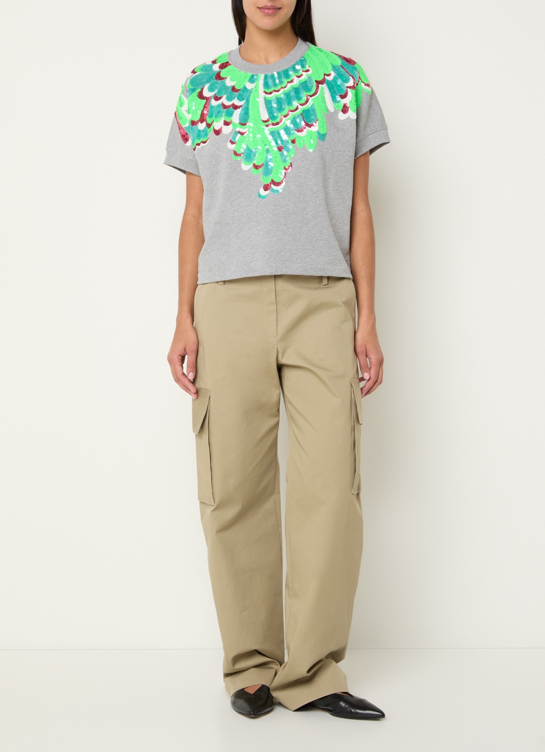 Essentiel Antwerp Sweater met pailletten  - voorkant 2 grijsmele