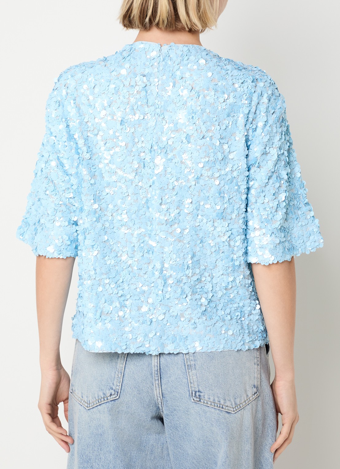 Essentiel Antwerp Top met pailletten - achterkant lichtblauw