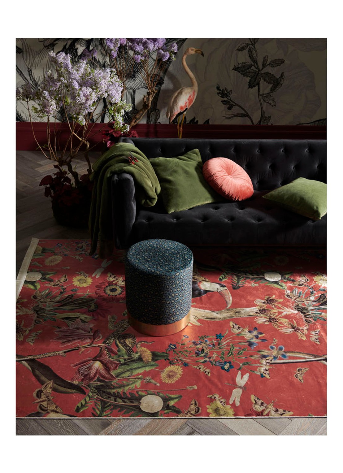Essenza Airen vloerkleed met botanisch dessin  - voorkant 4 rood