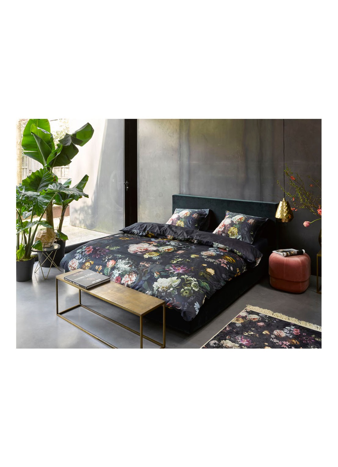 Essenza Fleur vloerkleed met bloemenprint 60 x 90 cm - voorkant 3 donkerblauw