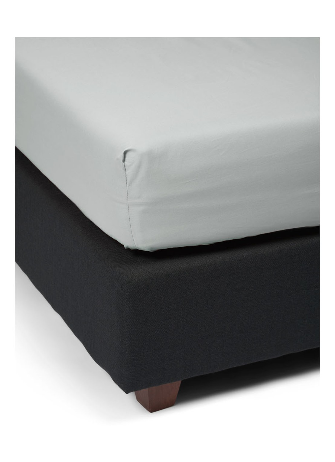 Essenza Minte hoeslaken van katoensatijn 300TC, hoekhoogte 35 cm - voorkant 9 grijs