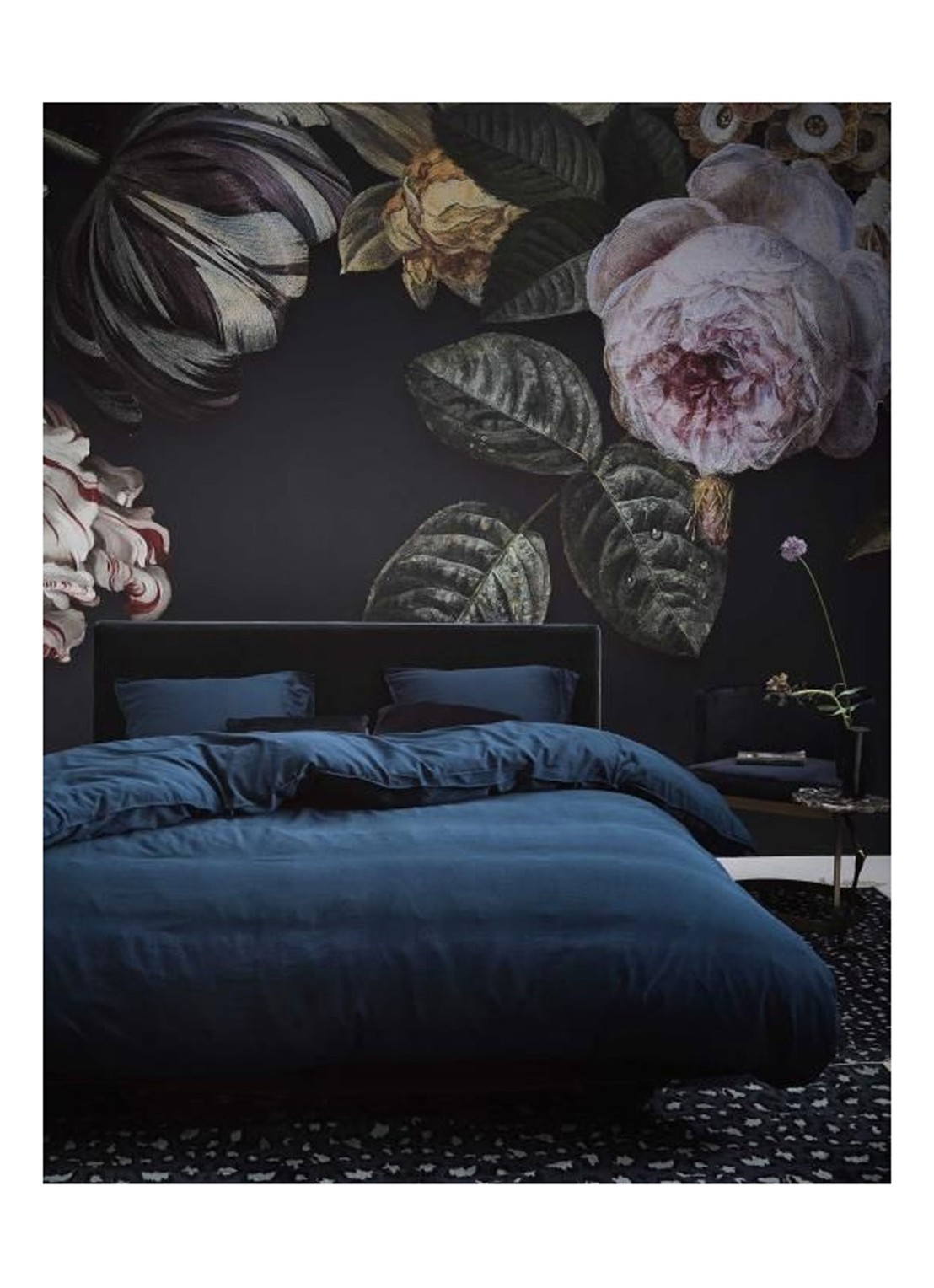 Essenza Premium Collection Minte katoensatijn dekbedovertrekset 300TC - inclusief kussenslopen - voorkant 3 donkerblauw