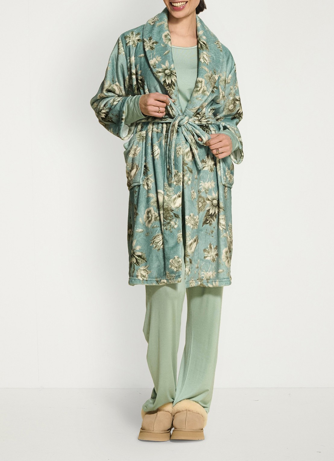 Essenza Steff Florean badjas met bloemenprint - voorkant 3 groen