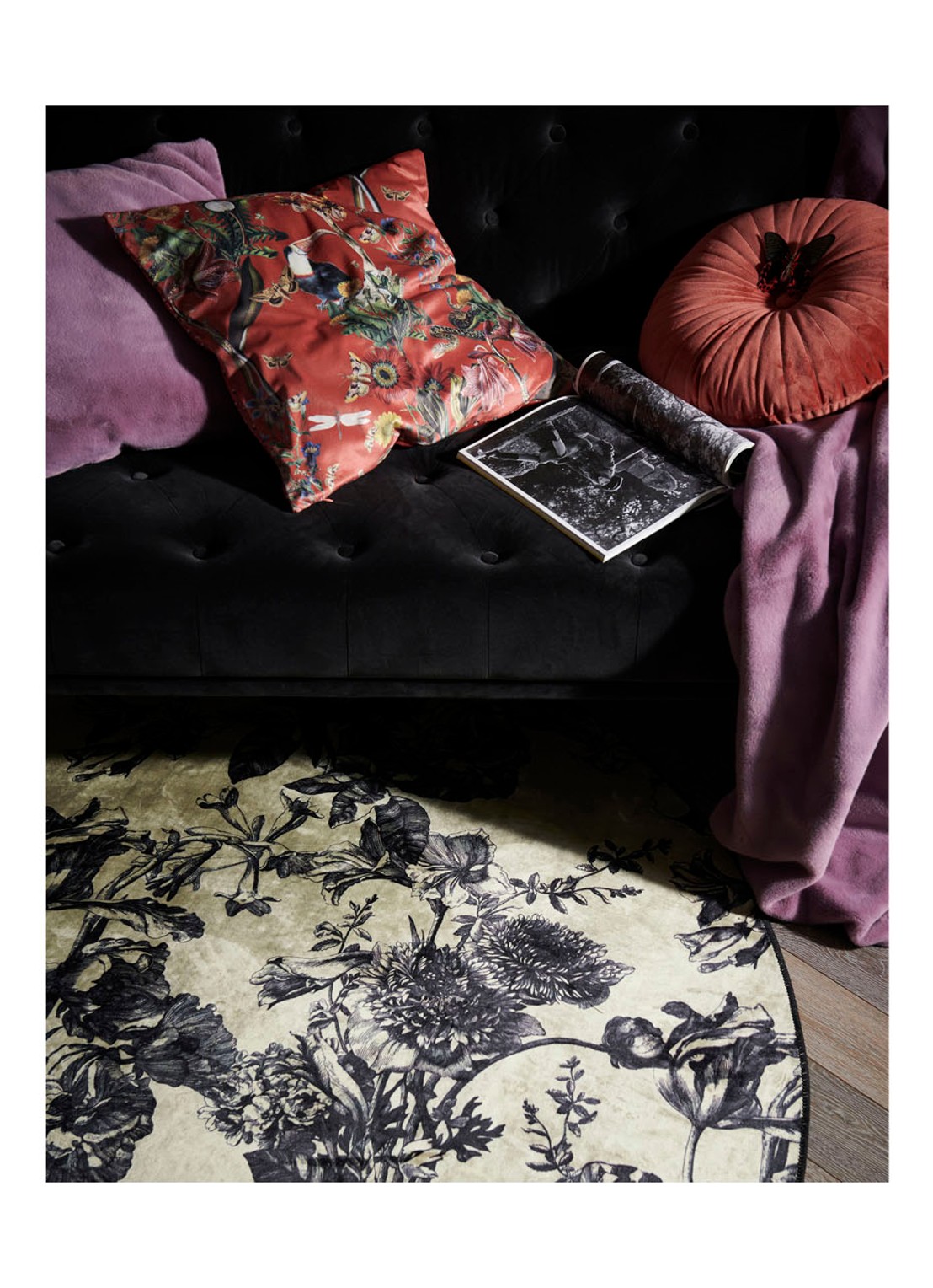 Essenza Vivienne vloerkleed met bloemenprint 90 cm - detail 4 zand