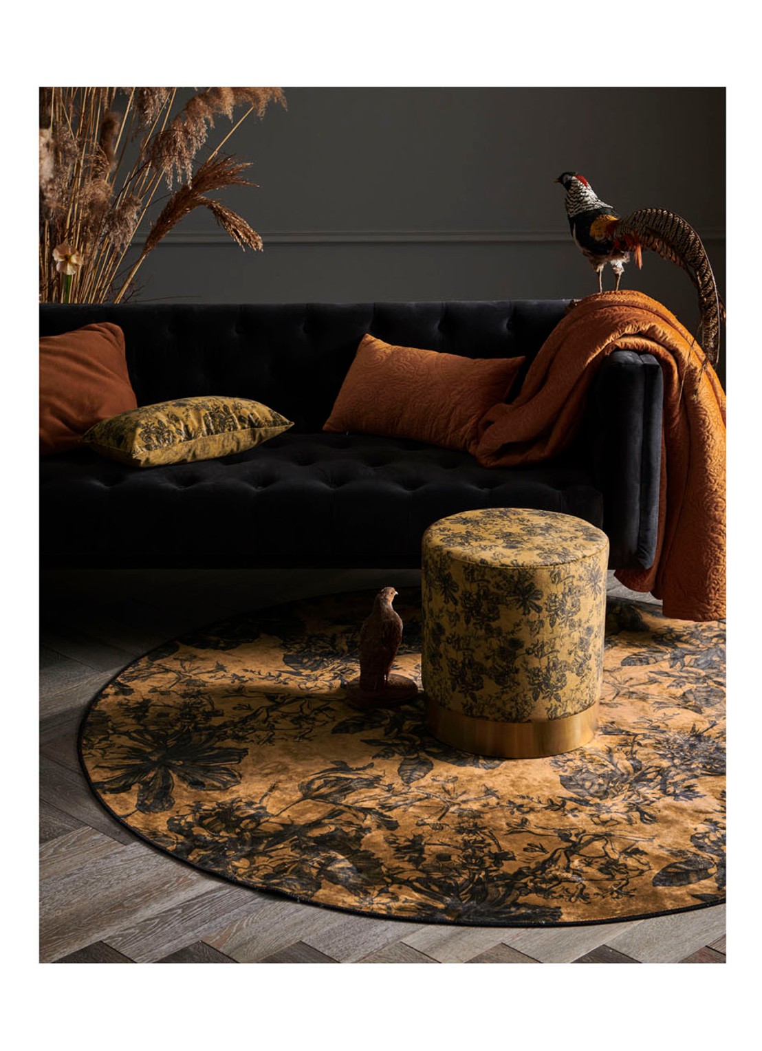 Essenza Vivienne vloerkleed met bloemenprint 90 cm - voorkant 2 okergeel