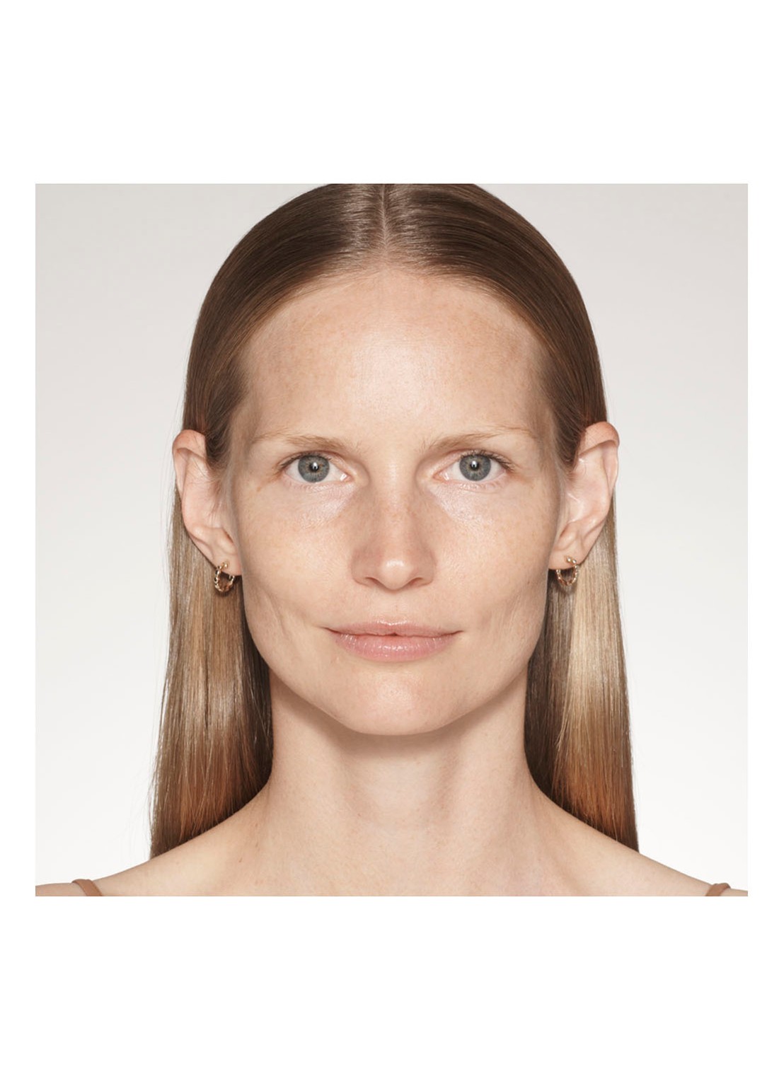 Estée Lauder Brow Perfect 3D All-in-One Styler Multi-Tasker - 3-in-1 wenkbrauwpotlood - detail 4 taupe