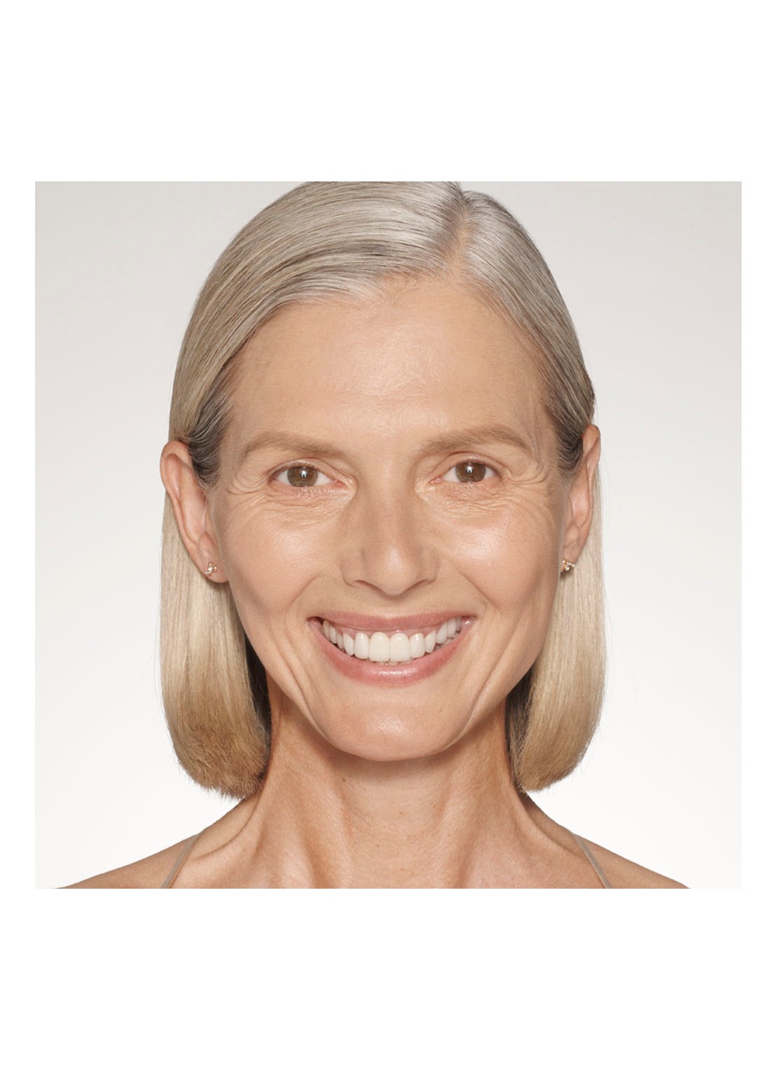 Estée Lauder Brow Perfect 3D All-in-One Styler Multi-Tasker - 3-in-1 wenkbrauwpotlood - detail 5 cool blonde