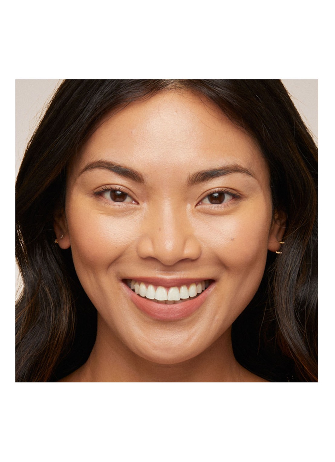 Estée Lauder Double Wear Sheer Long-Wear Makeup SPF 20 - foundation - detail 4 4n1 shell beige