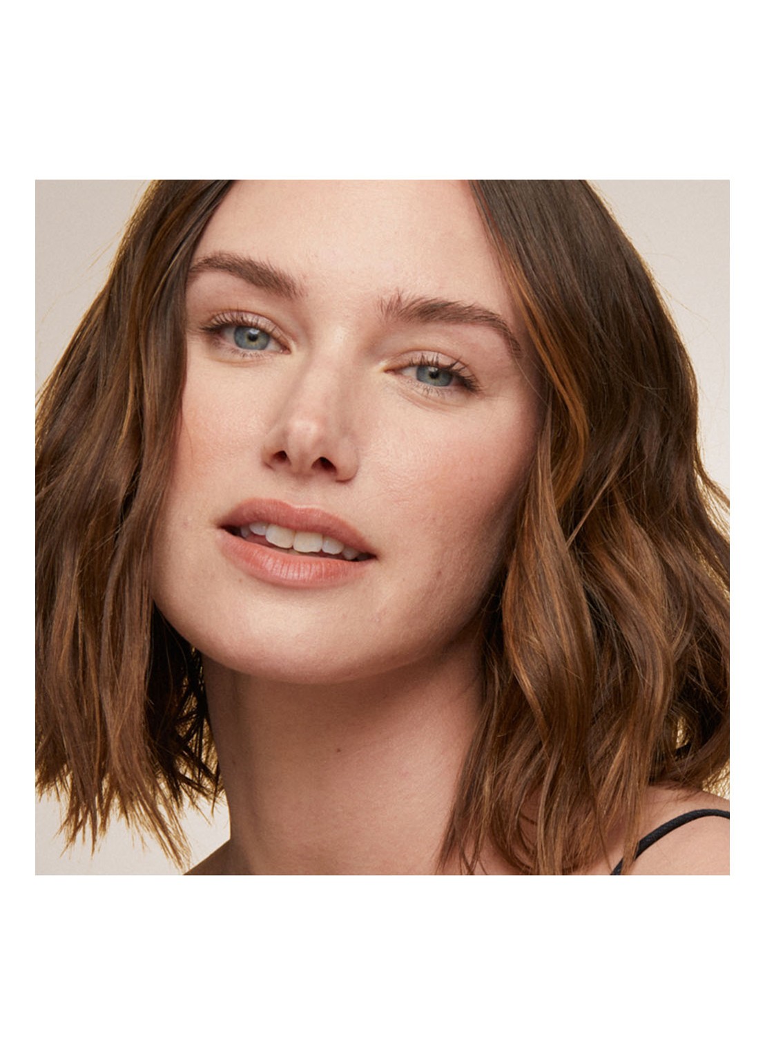 Estée Lauder Double Wear Sheer Long-Wear Makeup SPF 20 - foundation - detail 3 1c1 cool bone