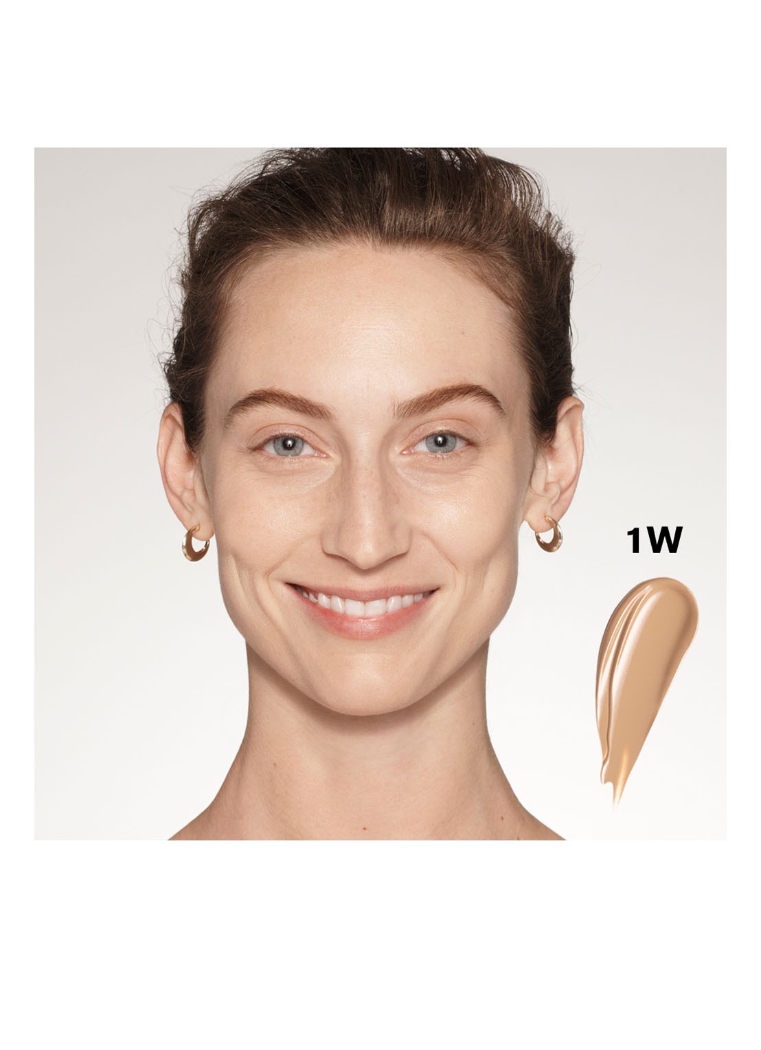 Estée Lauder Futurist Soft Touch Skincealer - concealer - detail 2 04 1w light