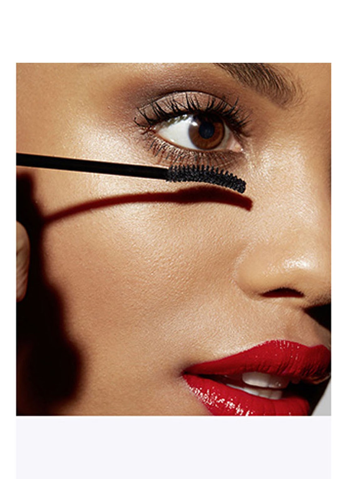 Estée Lauder Little Black Primer - getinte wimper primer - detail 2 undefined