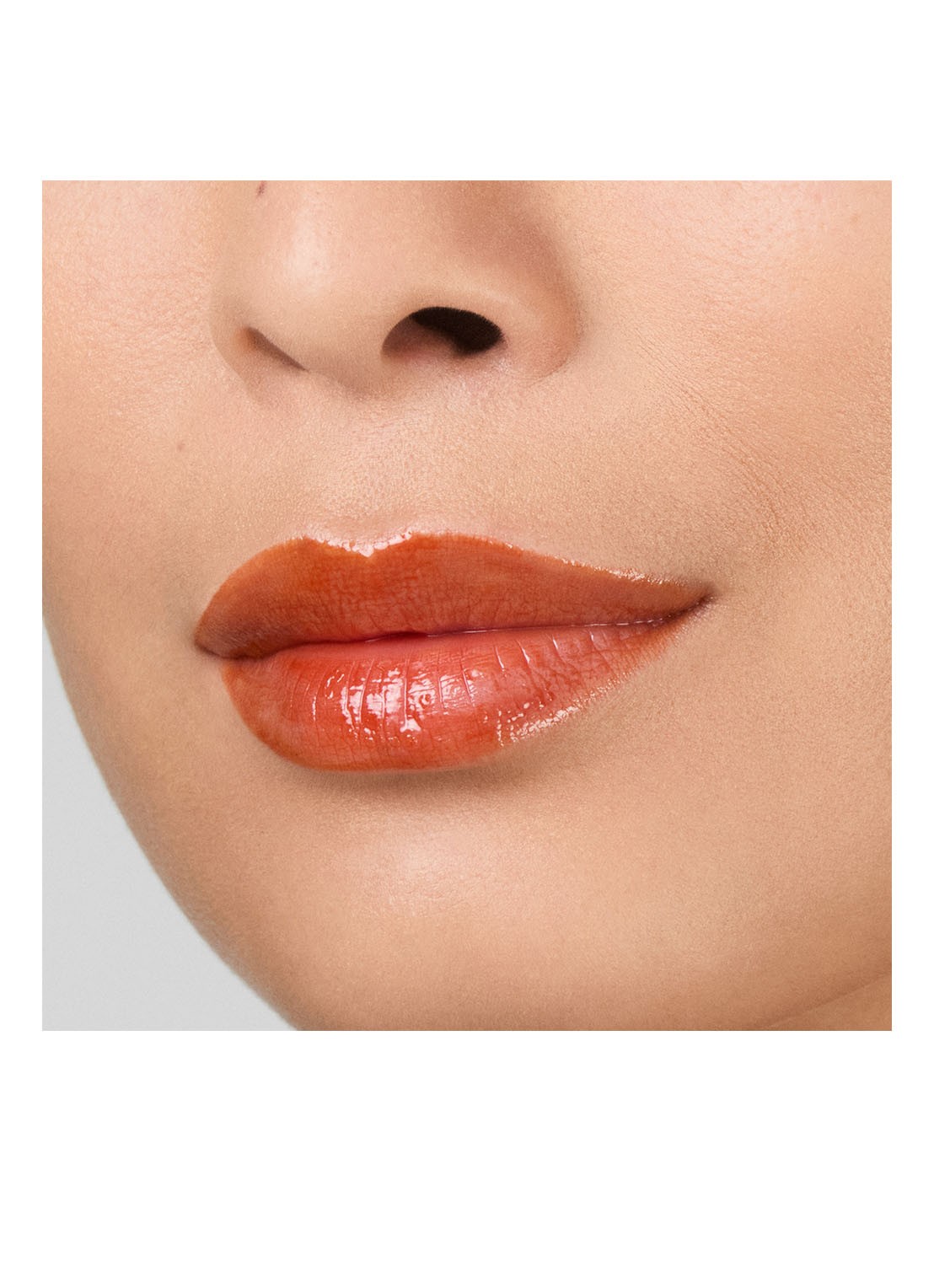 Estée Lauder Pure Color Melt On Glosstick - lipgloss - detail 5 890 melted tangerine
