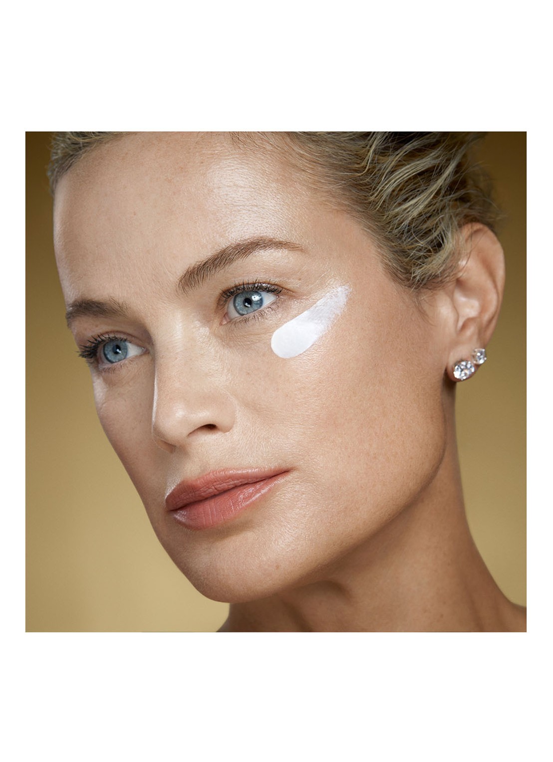 Estée Lauder Re-Nutriv Ultimate Lift Regenerating Youth Eye Crème Rich - oogcrème - detail 3 undefined