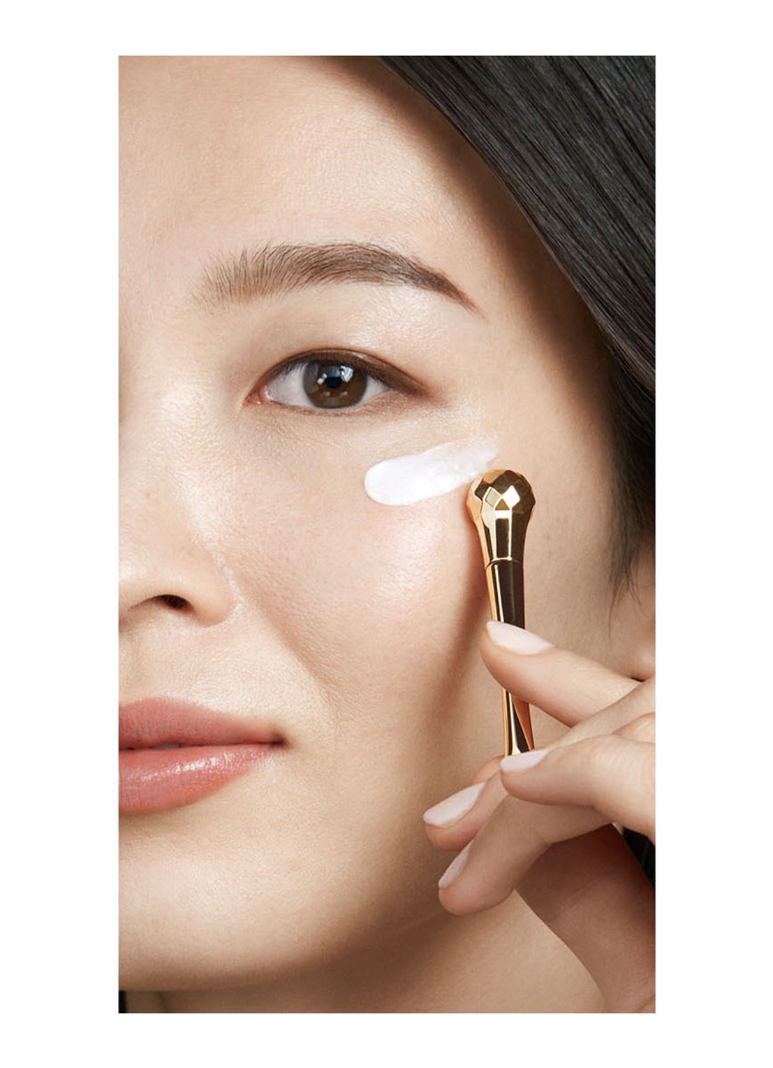 Estée Lauder Ultimate Diamond Transformative Crème Rich - dag- & nachtcrème - detail 5 undefined