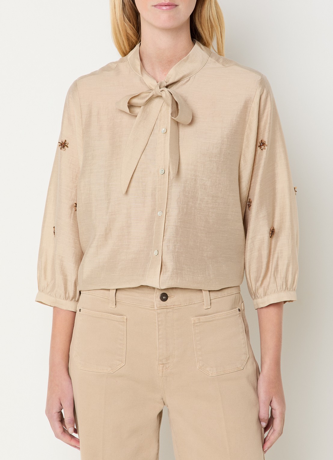 Expresso Blouse in linnenblend met sjaalkraag met applicatie - detail 3 beige