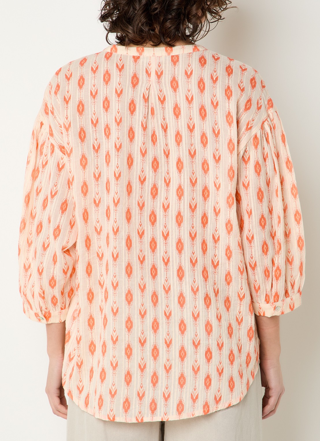 Expresso Blouse met print en lurex - achterkant 4 koraal