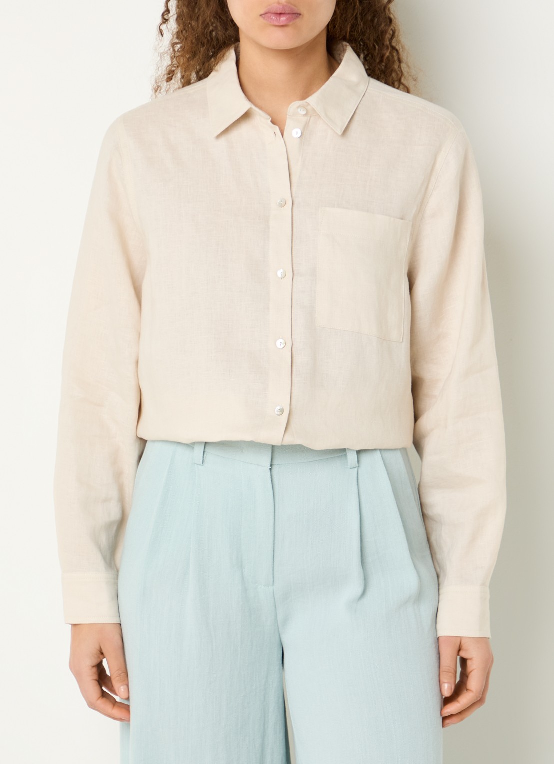Expresso Blouse van linnen met borstzak - detail 4 creme