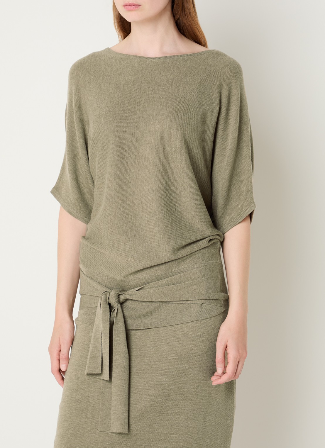 Expresso Fijngebreide pullover in wolblend met strikceintuur - detail beige