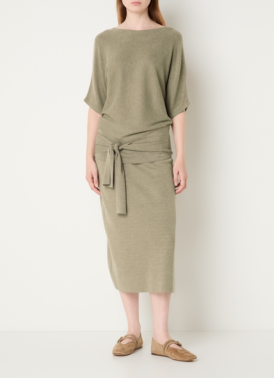 Expresso Fijngebreide pullover in wolblend met strikceintuur - voorkant 4 beige