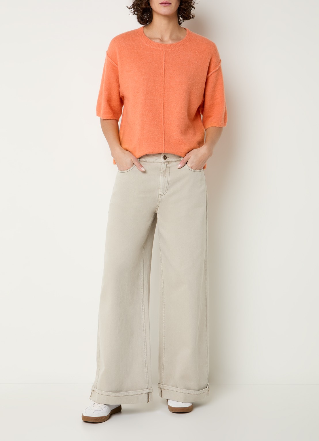 Expresso Fijngebreide top in alpaca wolblend - voorkant 3 abrikoos