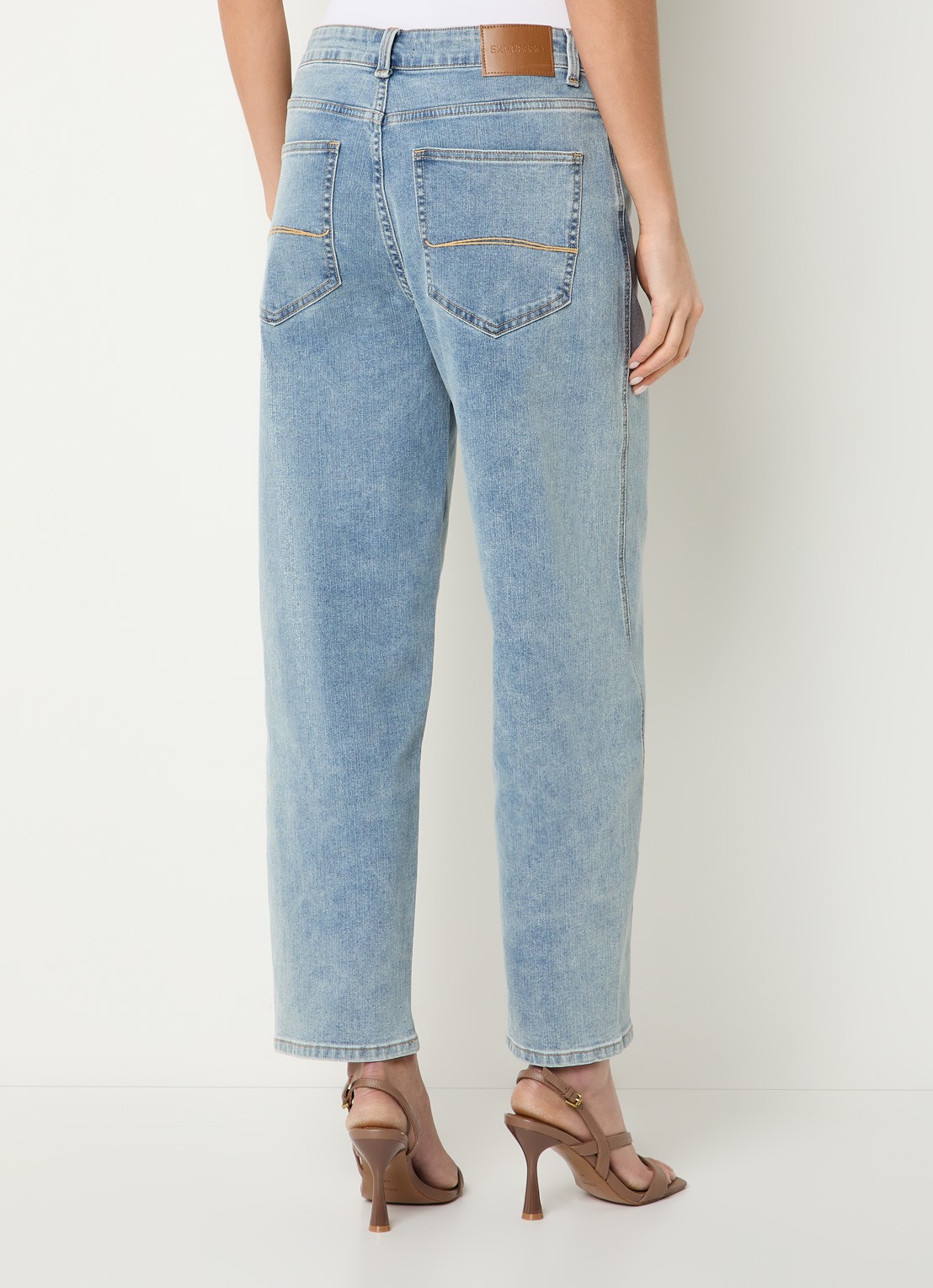 Expresso Mid waist straight leg jeans met lichte wassing - achterkant indigo