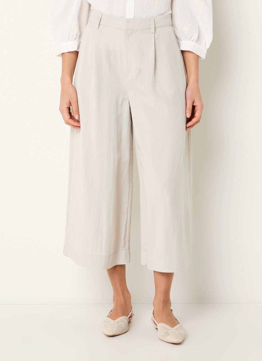 Expresso Mid waist wide fit culotte met steekzakken - detail creme