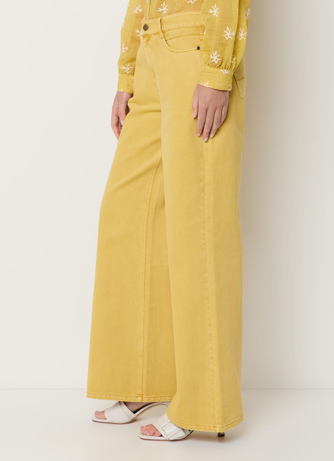Expresso Rome high waist wide leg jeans met gekleurde wassing - detail 4 okergeel