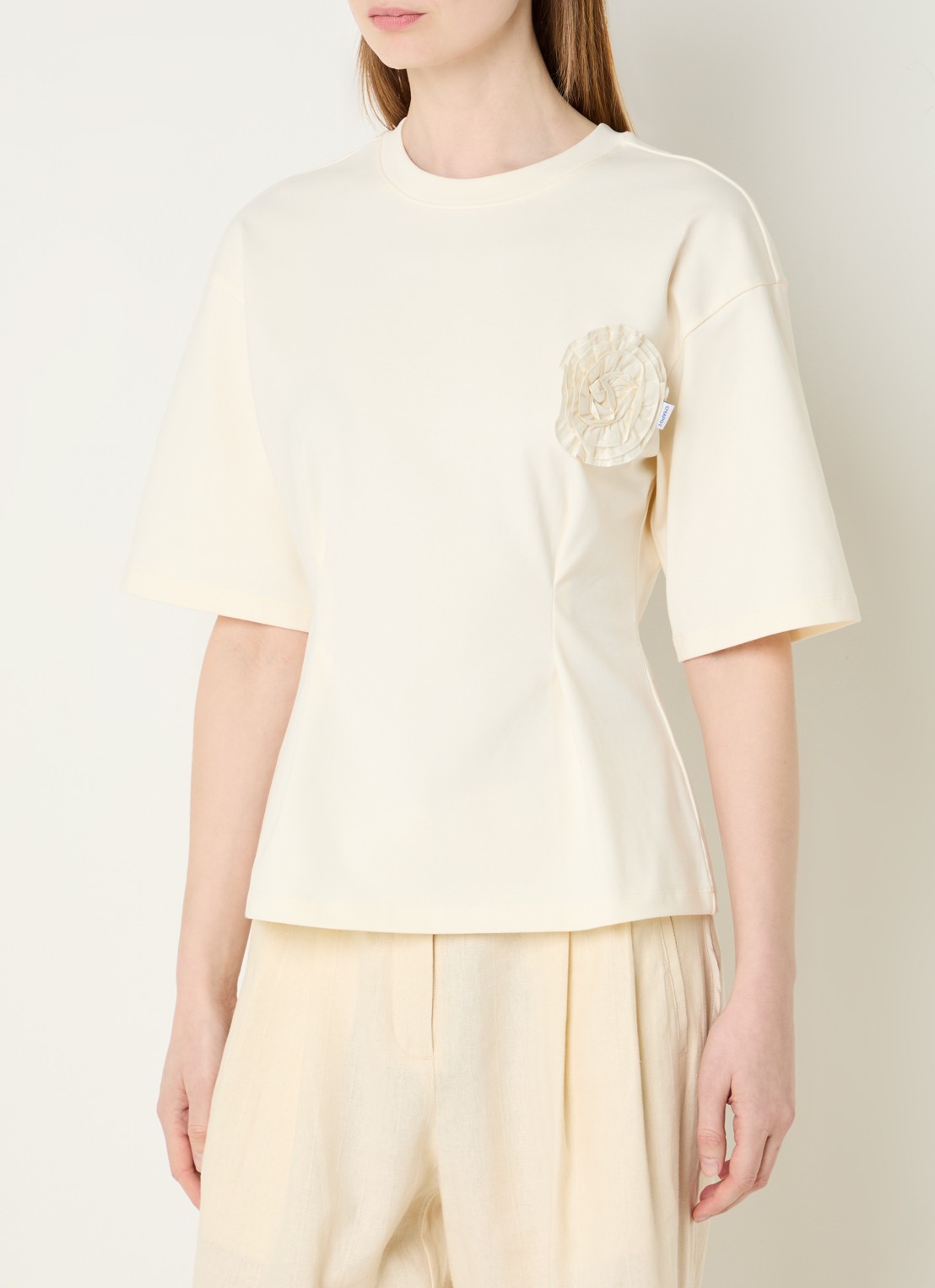 Fabienne Chapot Asta T-shirt met applicatie - detail 2 gebroken wit