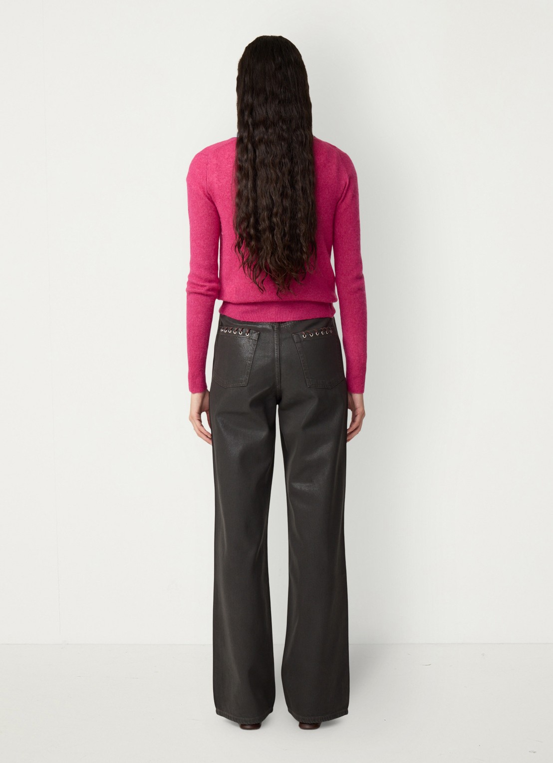 Fabienne Chapot Barbara fijngebreide pullover in wolblend - achterkant fuchsia