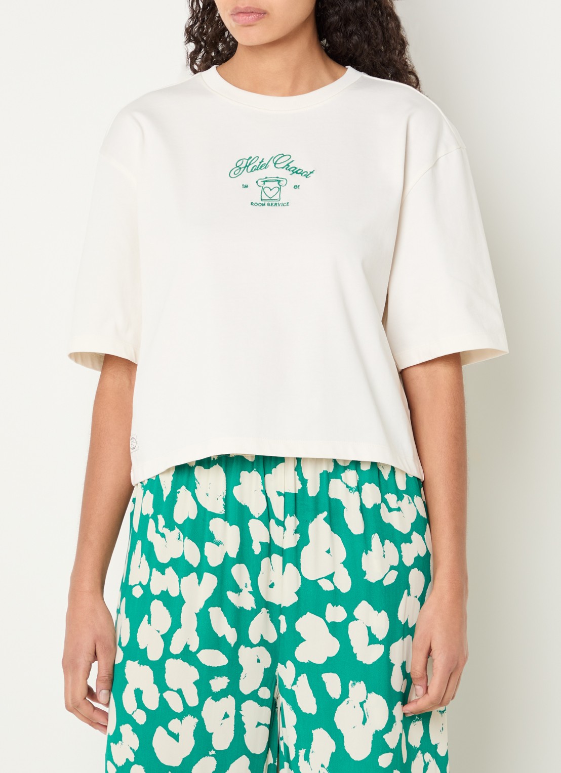 Fabienne Chapot Benja T-shirt met print - achterkant 2 gebroken wit