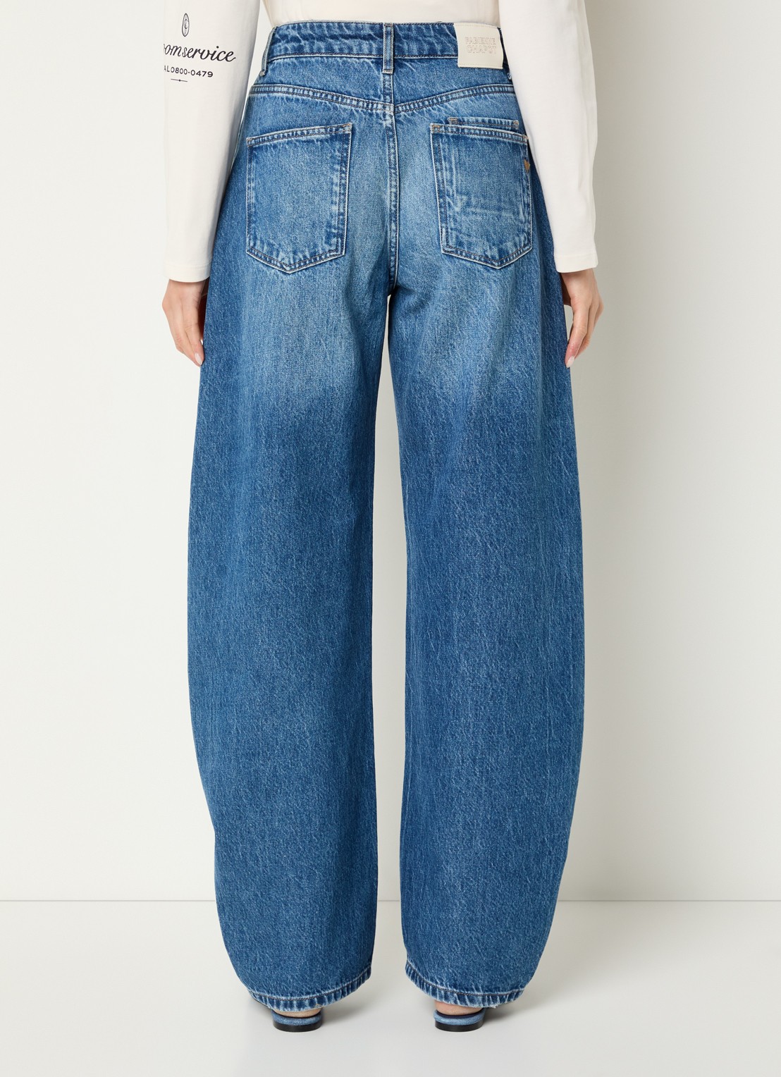 Fabienne Chapot Betty high waist loose fit jeans met medium wassing - achterkant 3 indigo