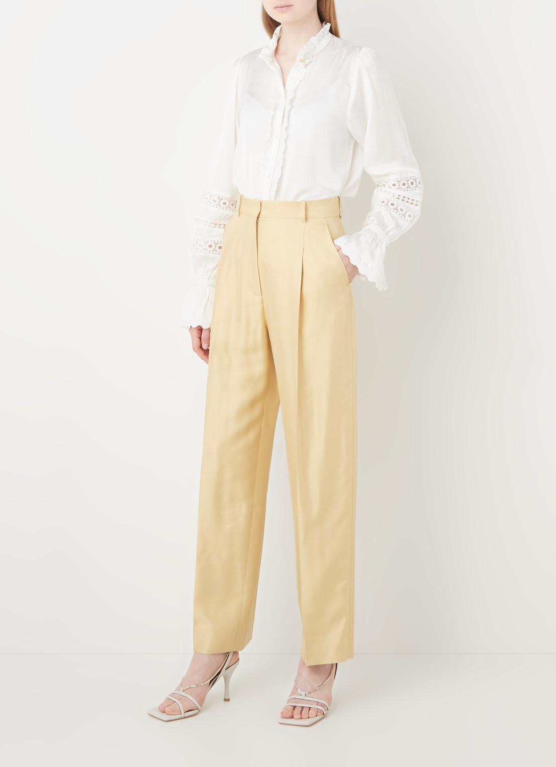 Fabienne Chapot Boho blouse met ruches en broderie - voorkant 3 gebroken wit