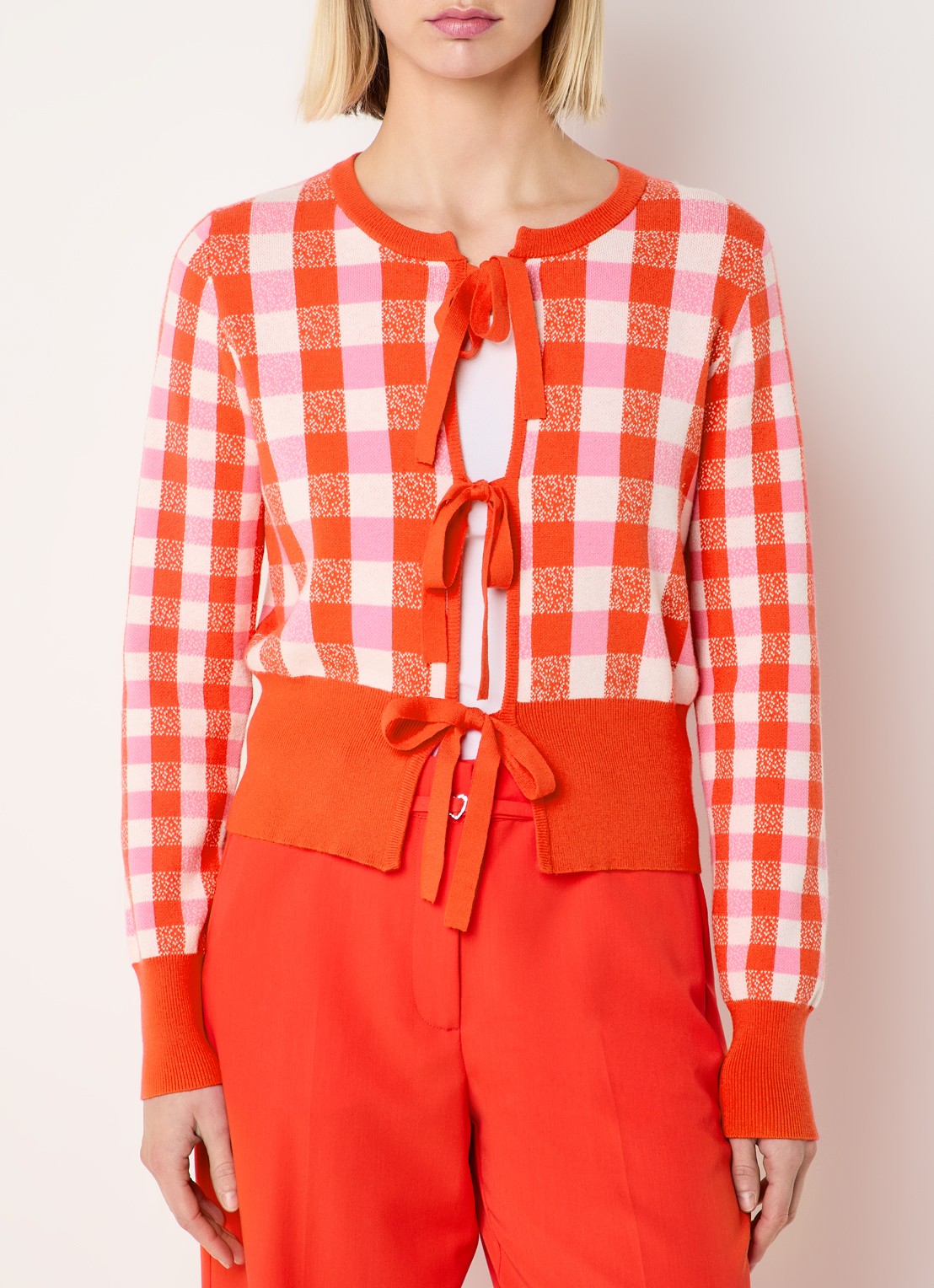 Fabienne Chapot Camille fijngebreid vest met ingebreid patroon en gestrikt detail - detail 4 rood