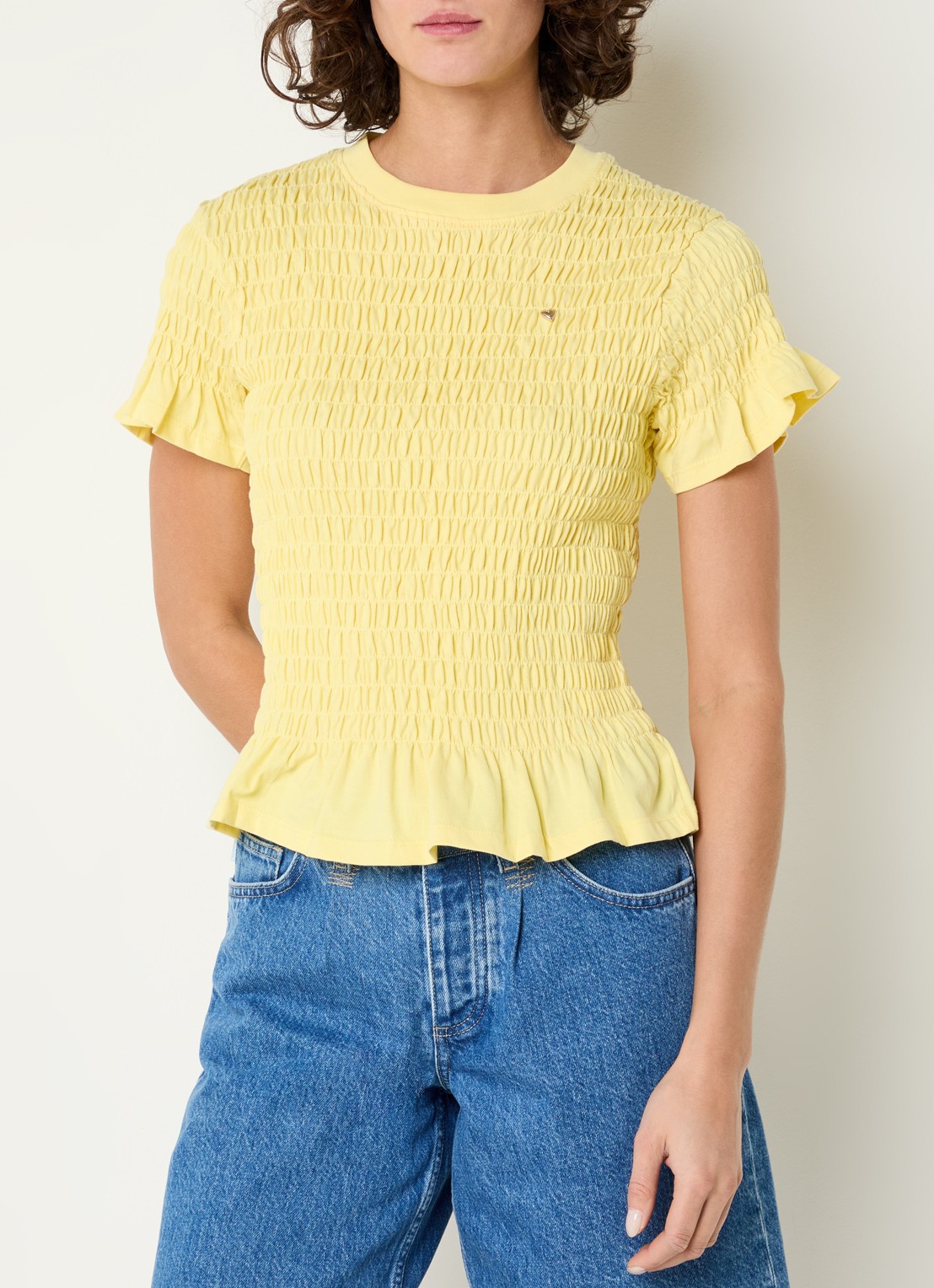 Fabienne Chapot Carmen T-shirt met smockwerk - detail 4 geel