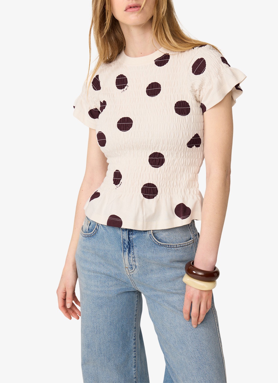 Fabienne Chapot Carmen T-shirt met stippenprint en smockwerk - detail 3 gebroken wit