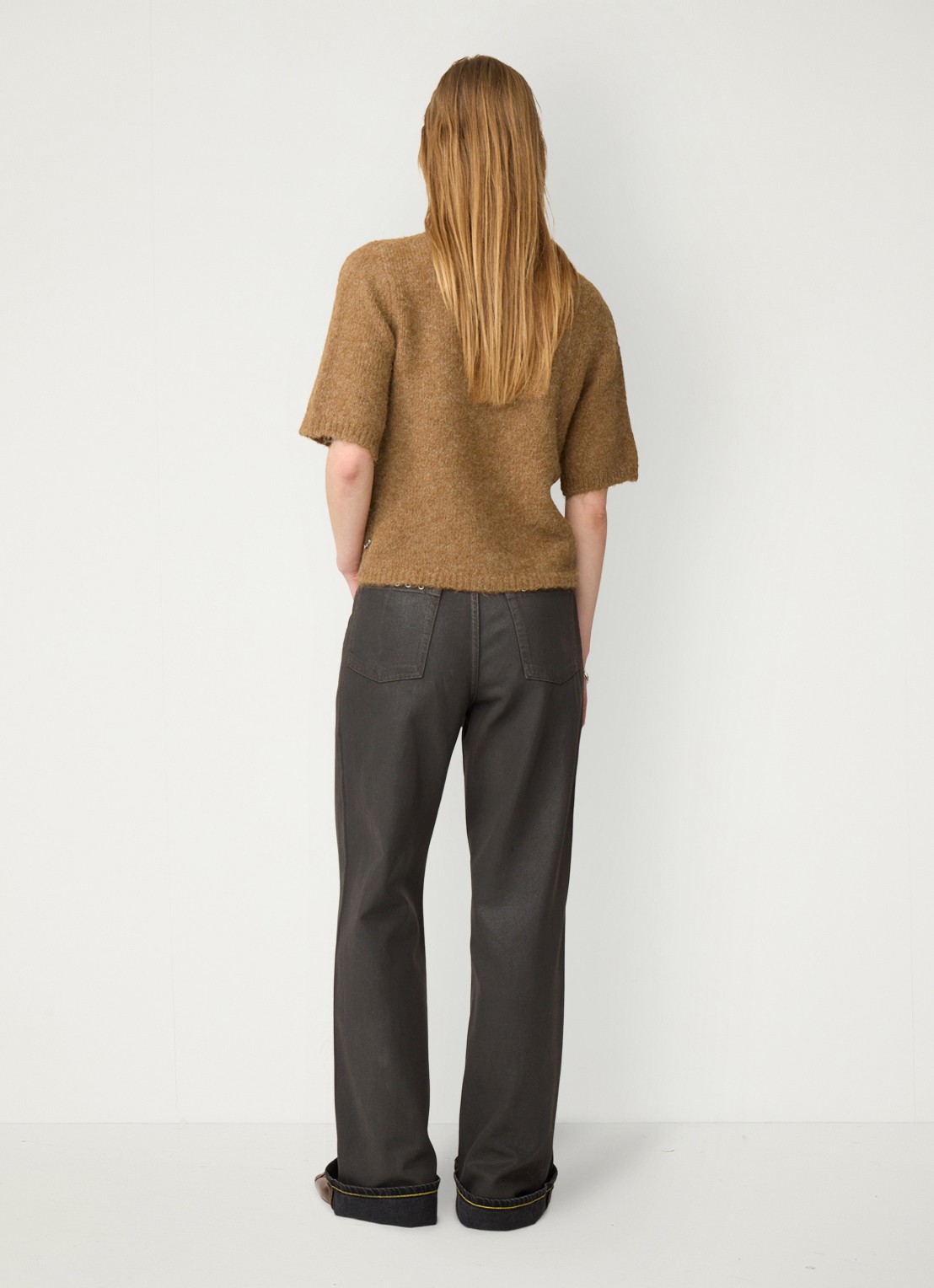 Fabienne Chapot Coco fijngebreide pullover in wolblend - achterkant camel