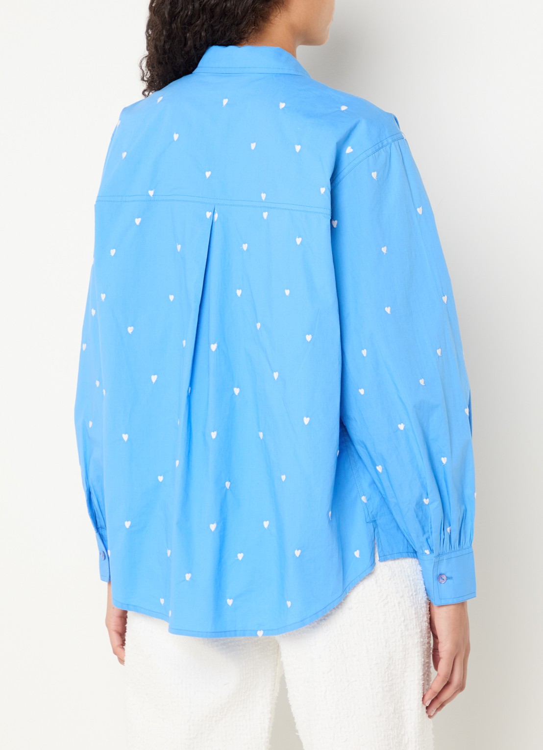 Fabienne Chapot Dina blouse met borduring - achterkant lichtblauw