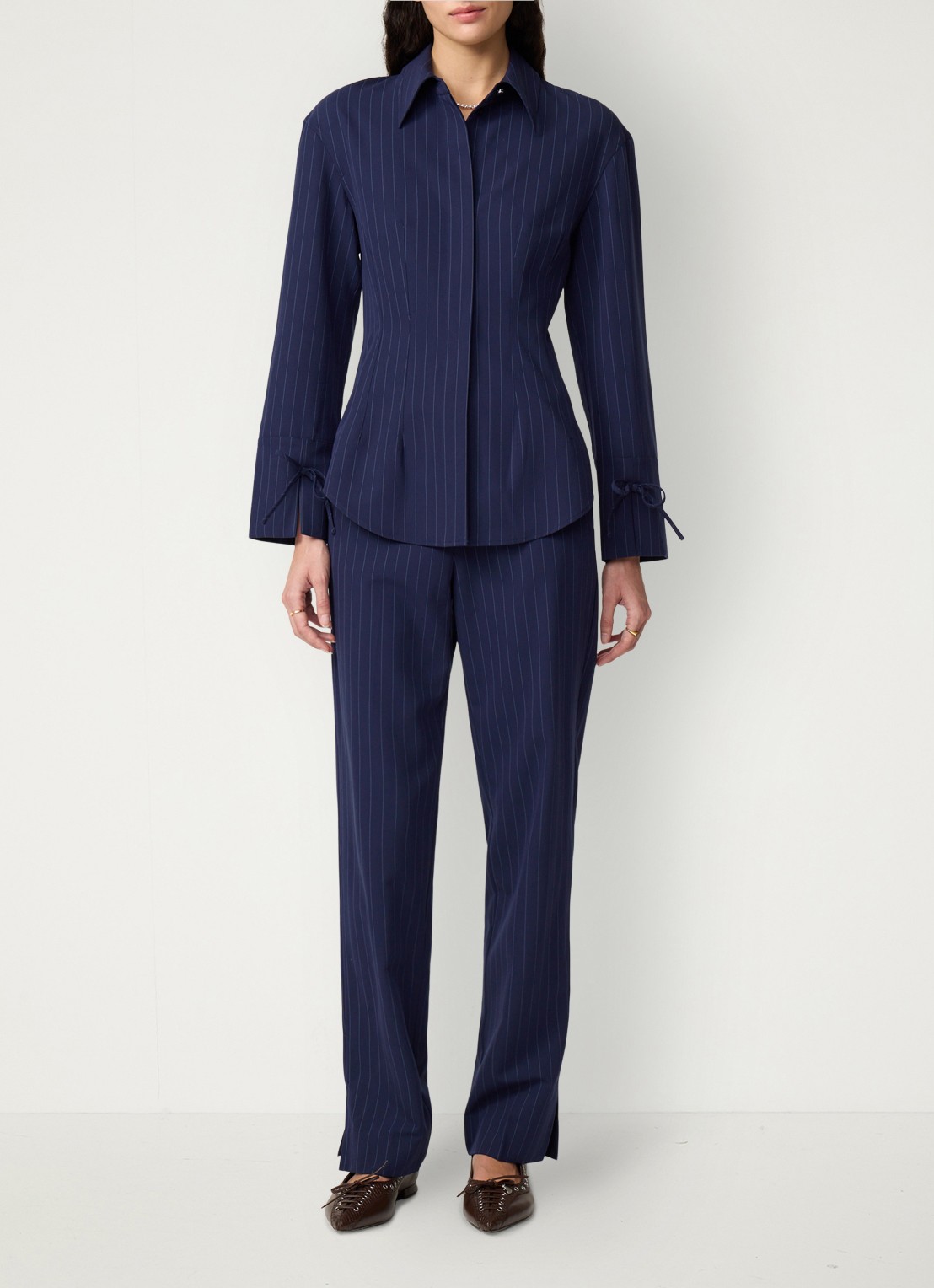 Fabienne Chapot Elvira blouse met krijtstreep - voorkant 2 donkerblauw