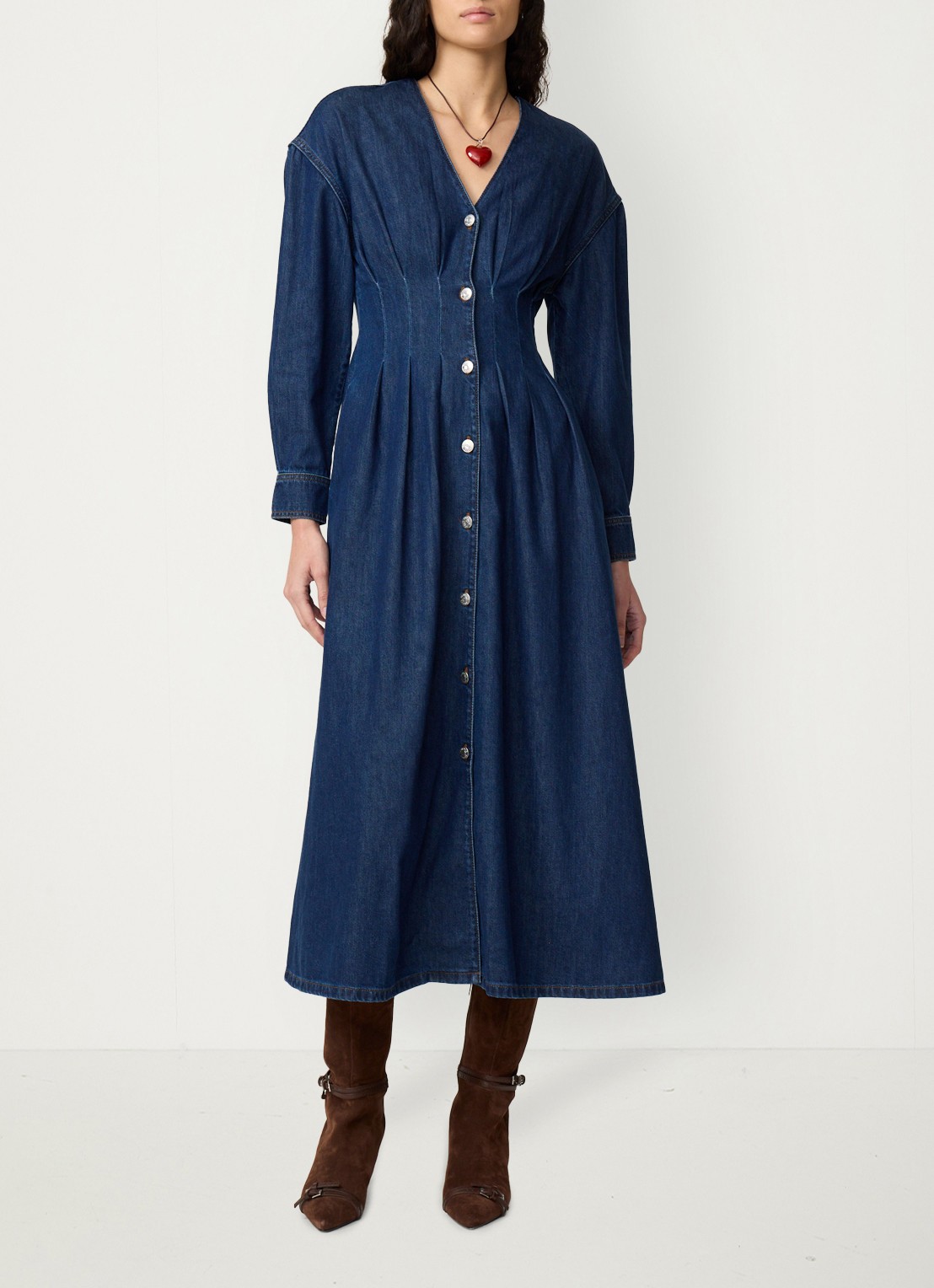 Fabienne Chapot Faith midi denim jurk met V-hals - voorkant 5 donkerblauw