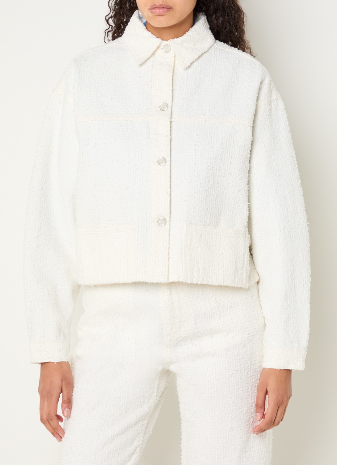 Fabienne Chapot Gemma jack met structuur en steekzakken - detail creme