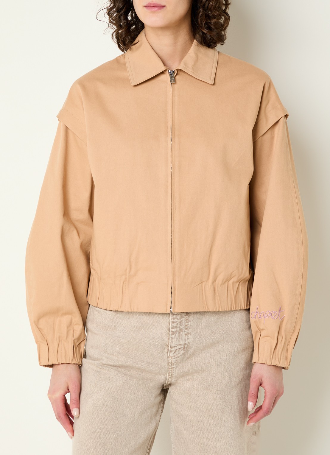 Fabienne Chapot Jay jack met steekzakken en logoborduring - detail 4 camel
